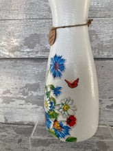 Load image into Gallery viewer, Cornflower  vase,
