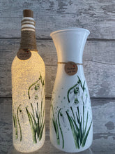 Load image into Gallery viewer, Snowdrop vase and light up bottle set
