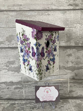 Load image into Gallery viewer, Butterfly Vase and bird box gift set
