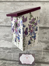 Load image into Gallery viewer, Butterfly Vase and bird box gift set
