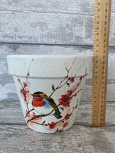 Load image into Gallery viewer, Robin in tree plant pot
