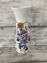 Load image into Gallery viewer, Purple butterfly vase
