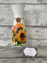 Load image into Gallery viewer, Sunflower vase
