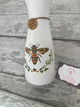 Load image into Gallery viewer, Bee Vase
