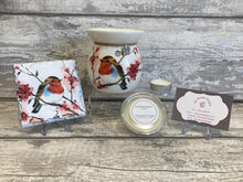 Load image into Gallery viewer, Robin wax burner gift set
