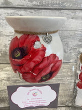 Load image into Gallery viewer, Poppy large Gift Set
