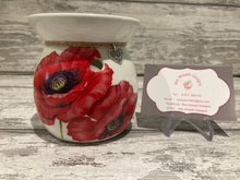 Load image into Gallery viewer, Poppy large wax burner
