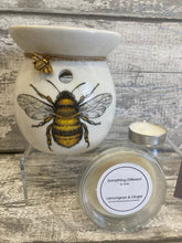 Load image into Gallery viewer, Bee Wax burner gift set
