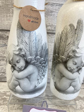 Load image into Gallery viewer, Angel vase &amp; light up bottle set
