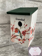 Load image into Gallery viewer, Father’s Day Bird Box - Robin Grandad
