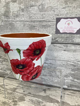 Load image into Gallery viewer, Poppy plant pot
