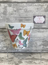 Load image into Gallery viewer, Butterfly plant pot
