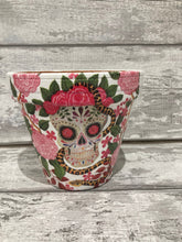 Load image into Gallery viewer, skull plant pot
