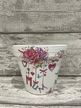 Load image into Gallery viewer, Mum plant pot - Rose
