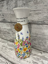 Load image into Gallery viewer, Grandma vase - Wildflower
