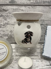 Load image into Gallery viewer, Black Dachshund/ sausage dog wax burner gift set
