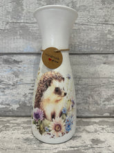 Load image into Gallery viewer, Hedgehog vase
