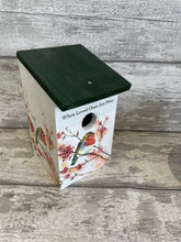 Load image into Gallery viewer, Robin in tree bird box - Robins Appear
