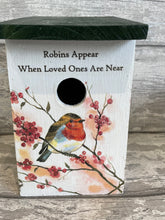 Load image into Gallery viewer, Robin in tree bird box - Robins Appear
